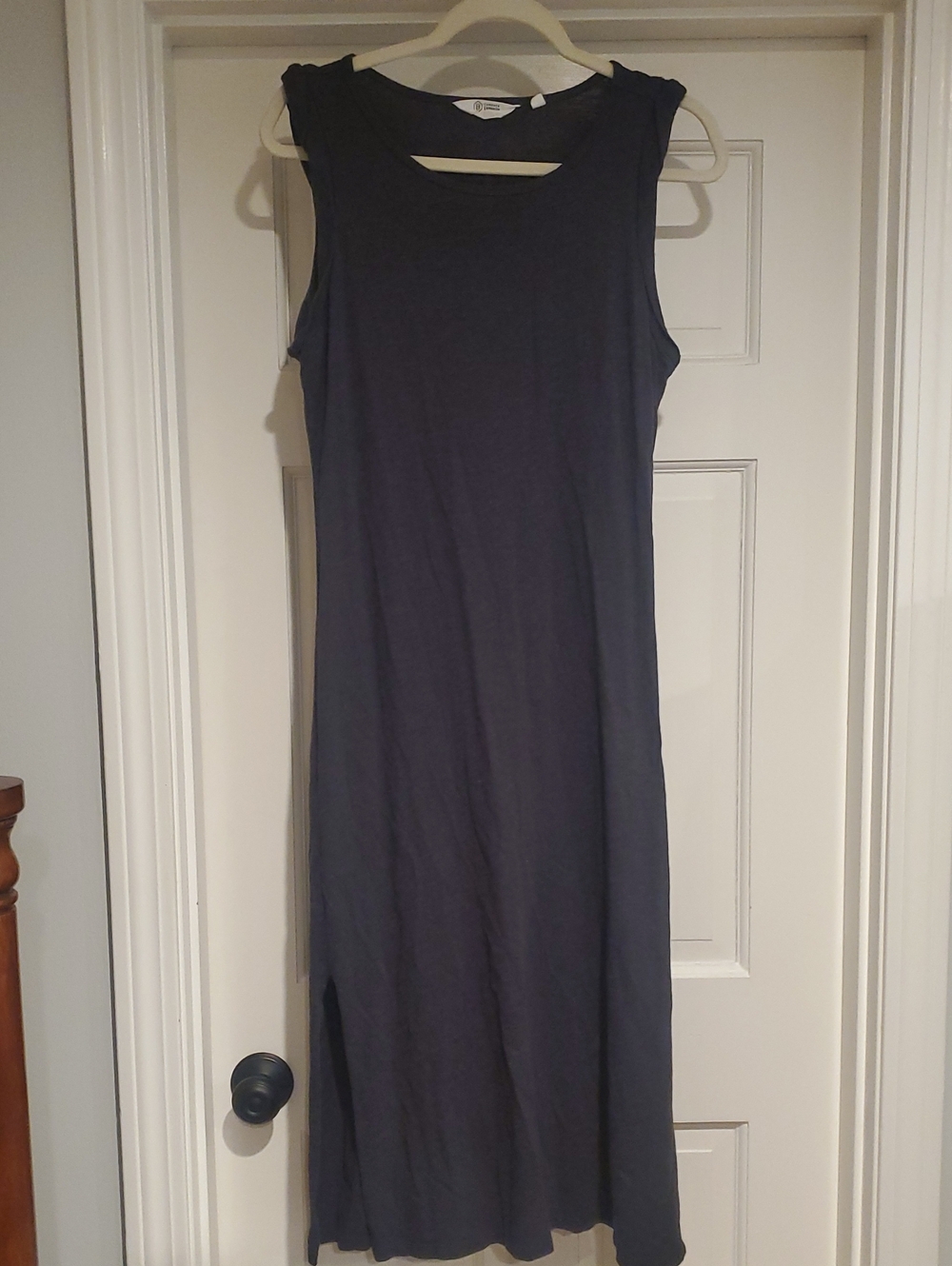 Candace Cameron Bure Sleeveless Charcoal Midii Dress with Shoulder Detail